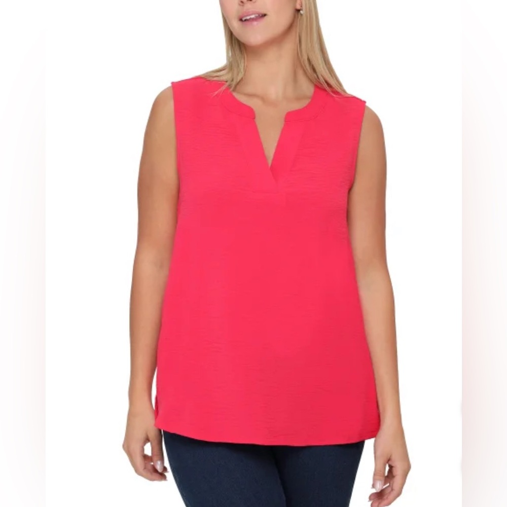 ✨ Rachel Roy Sleeveless Blouse – Effortless Everyday Style ✨